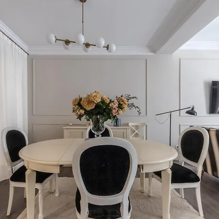 شقة Aston - Amplio Y Centrico *